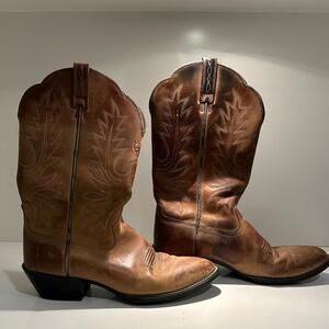 Ariat Leather Boots in Rich Brown